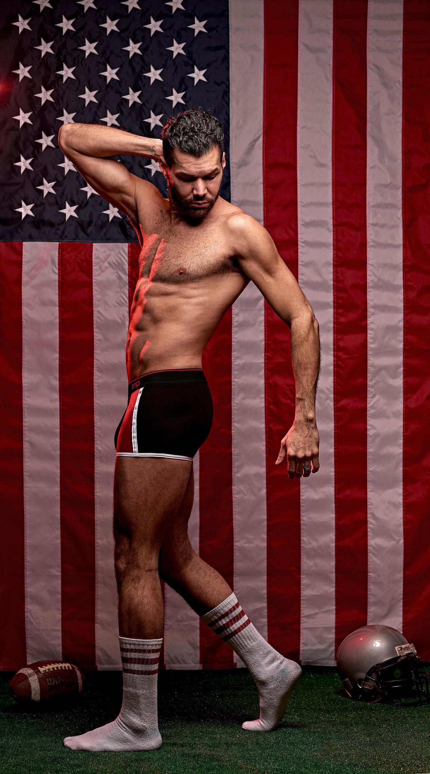 Retro Sport Panel Short - Medium - Black/ Red